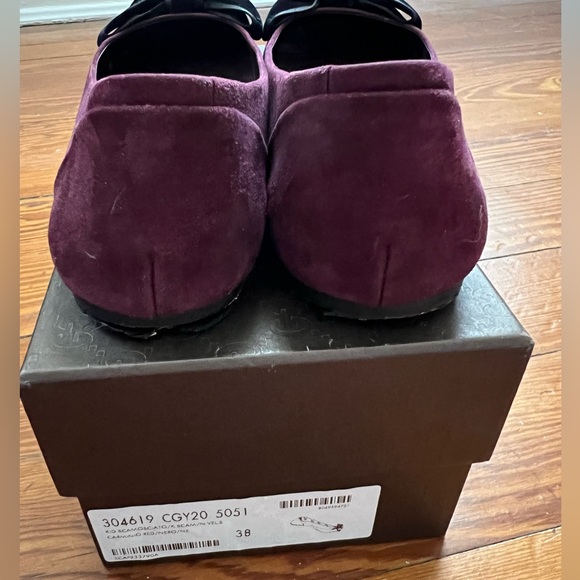 Authentic Gucci Viola Purple Suede Flats with Black Velvet Bow Size 38 - Picture 5 of 15